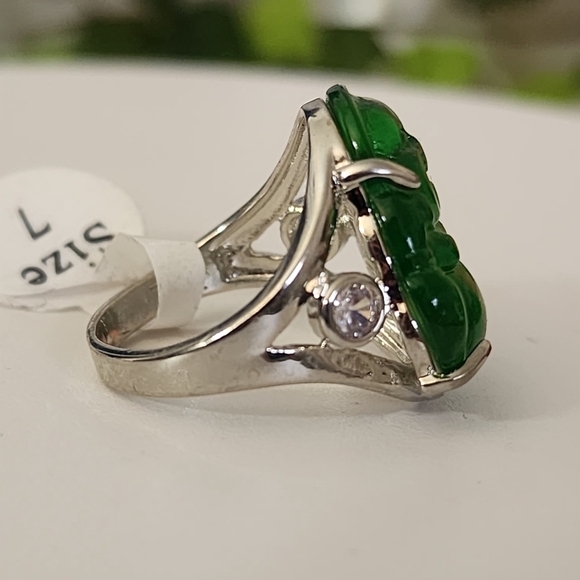 White Gold Green Buddha Ring Size 7 and 8 - Picture 6 of 8